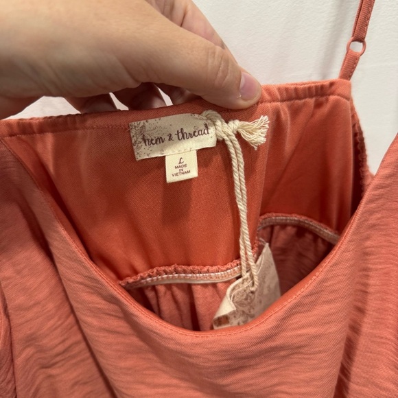 Hem & Thread Layered Ruffle Top Wide Leg Jumpsuit Thin Strap Belted Large - Picture 5 of 9